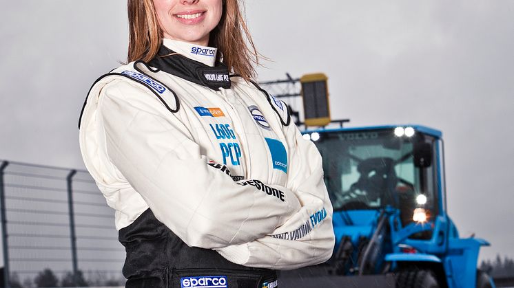 Karin Olsson - pilot Volvo L60G PCP hjullastare