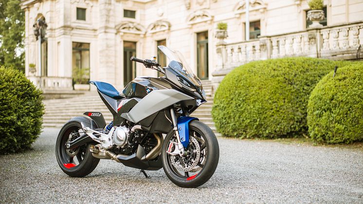 BMW Motorrad Concept 9cento-5