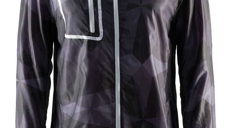 Focus hood jacket (herr) i färgen geo black