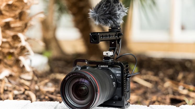 EOS R5