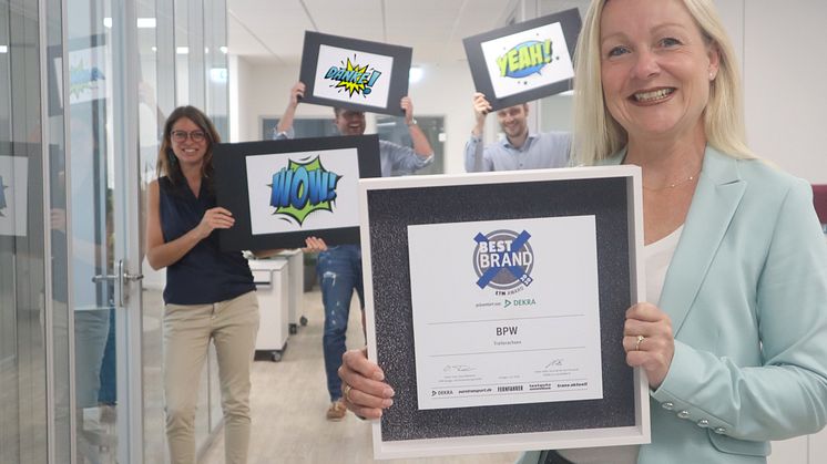 Katrin Köster, Head of Corporate Communications at BPW, and her team thank all voters for the ETM Award.