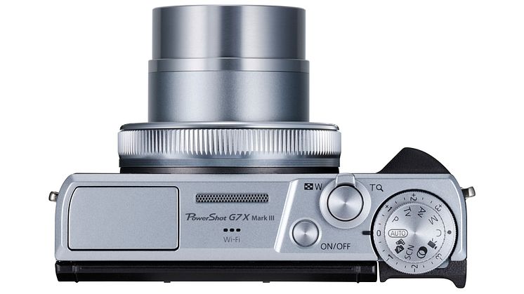 PowerShot G7X MK III SILVER TOP 02