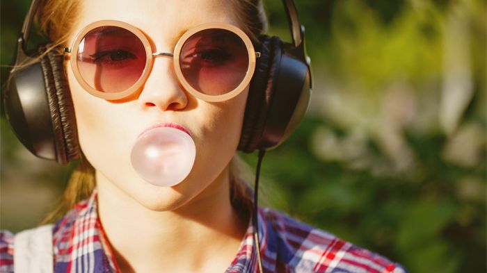 Music Freedom gjør at Telias kunder kan strømme musikk gratis - det gjøres best med gode høyttalere og hodetelefoner.