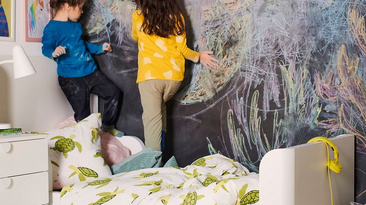 BLÅVINGAD IKEA1
