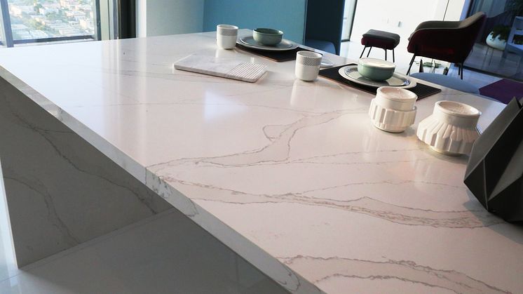 Kitchen_Countertop_by_Silestone_Calacatta_Gold_by_Cable_Design