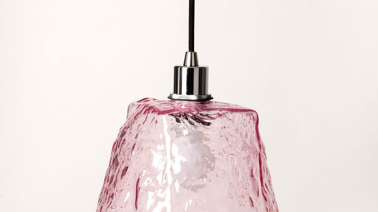 Lampa Smultron – design Lisa Jonsson och Sarah Hasselqvist