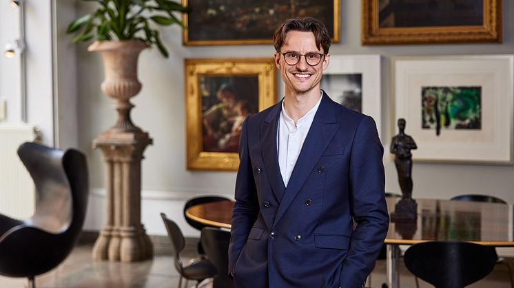 Christofer Wikner är ny specialist på Fine Art-avdelningen.