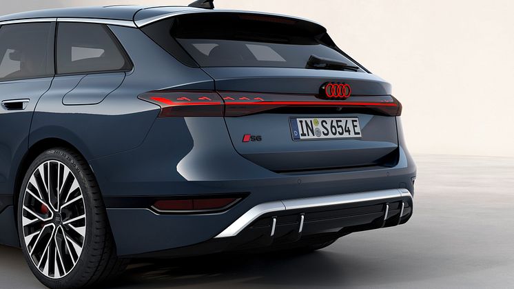 Audi S6 Avant e-tron - lys i ringene for første gang