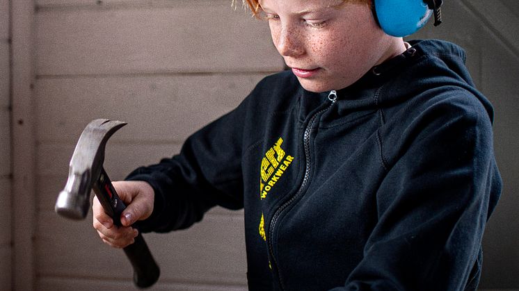 Hellberg Junior.jpg