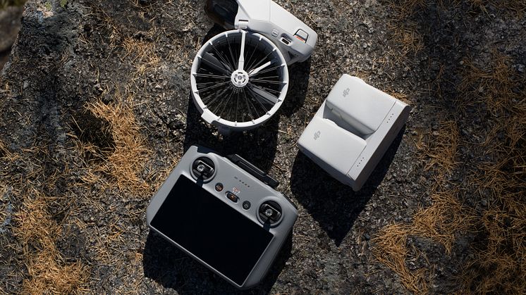 DJI FLIP_Fly More Combo_RC2_02.jpg