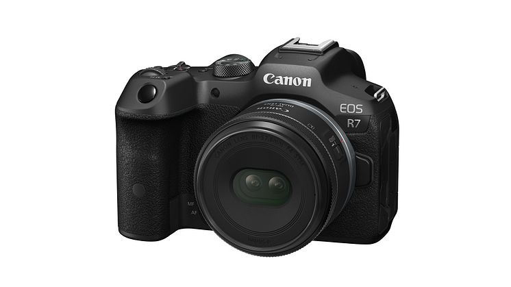 Canon RF-S 7.8mm F4 STM DUAL_EOS R7 PR Image Resize_Cover image_1140x624 21.jpg