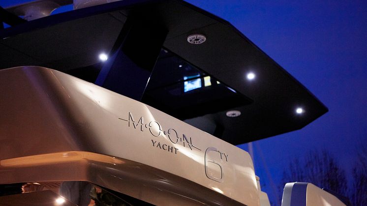 Moon Yacht 6ty