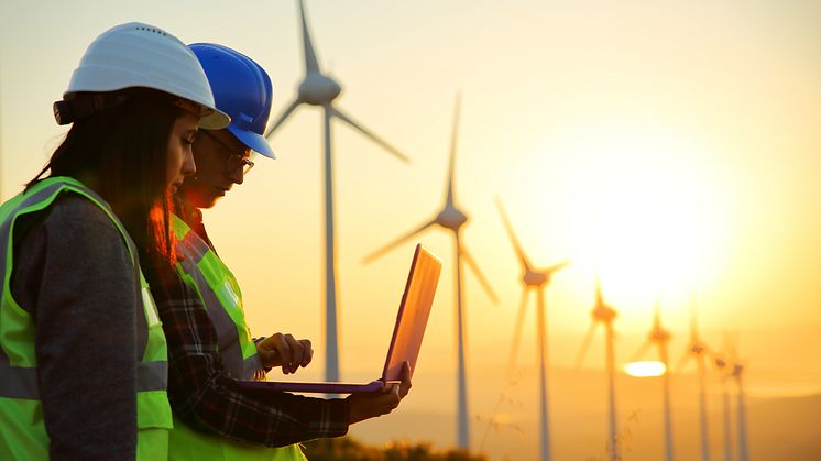 engineers-laptop-wind-turbines-getty-814023320