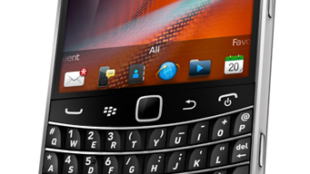Nu finns BlackBerry Bold 9900 hos 3
