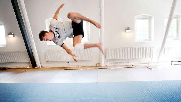 Drop-in-cirkuskurs för vuxna