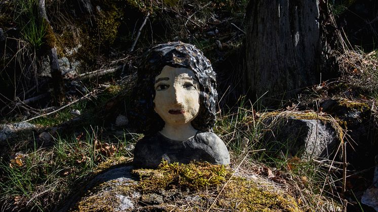 Omvägar, Klara Kristalova, Ett eget liv, 2018