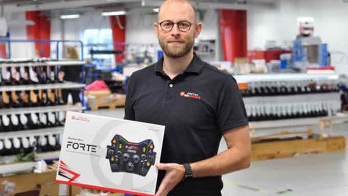 Med hållbara förpackningar för e-handel vill Asetek skapa glädje för sina kunder