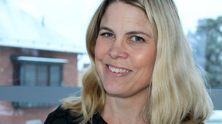 Livia Norström forskar om hur kommuner använder sociala medier för att nå sina medborgare.