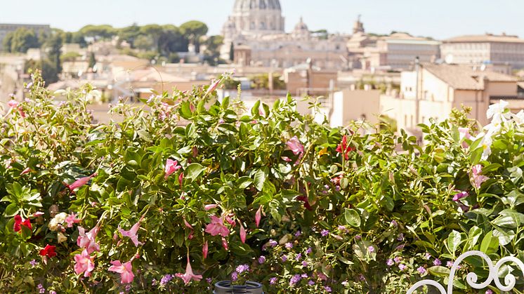 H248919_P553878_Social_Static_Rome_PrivateTerrace_KVL2_4x5_Organic_ISPIxCF_2023