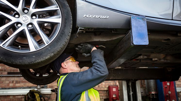 Allianz and SYNETIQ automate green parts sourcing