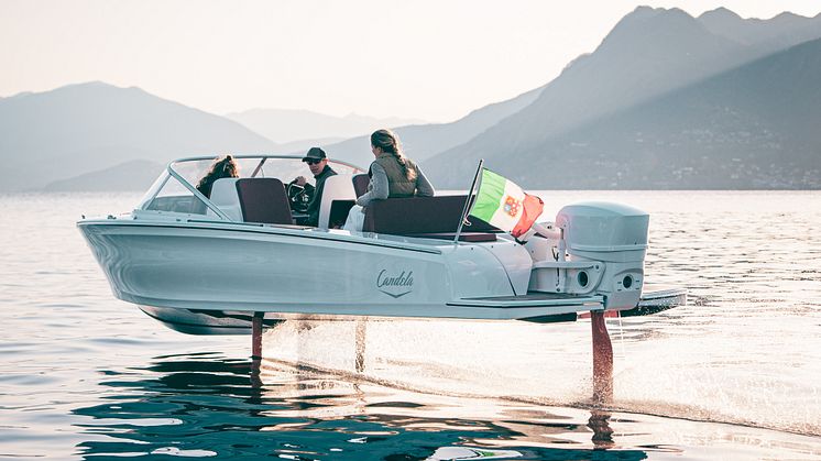 Candela C-7