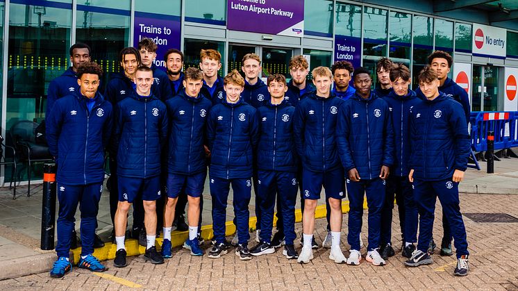 Luton FC Academy squad at Luton Airport Parkway after training