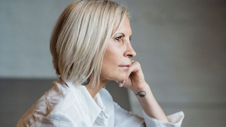 Kvinnors dröm om långt hår minskar efter 40 år