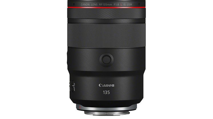 RF 135mm F1.8L IS USM_Side[1]