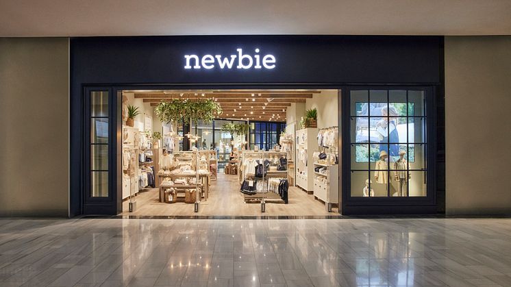2520_Newbie_Store_Opening_1_Z1A4996.jpg