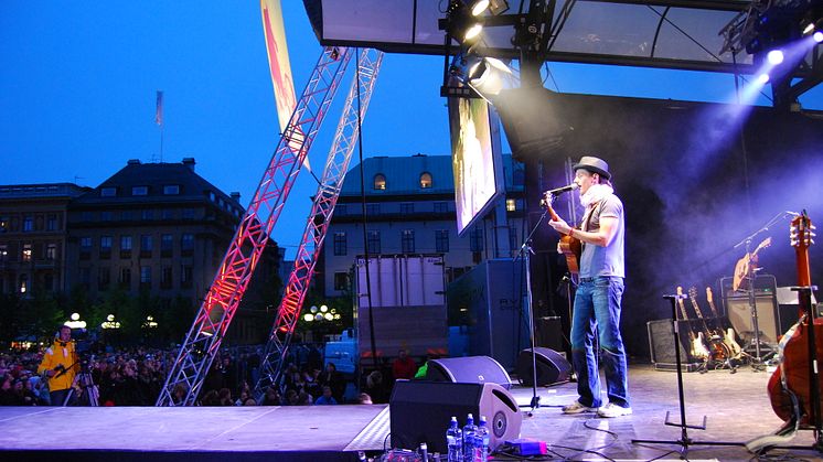 Jason Mraz live på RIX FM Festival 2008