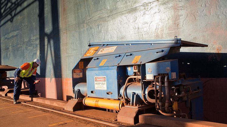 Celebrating engineering excellence: MoorMaster™ wins two more awards  