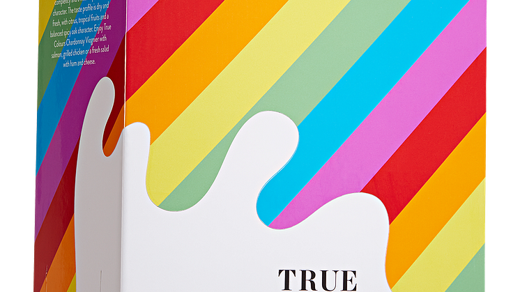 ​True Colours följer upp cavasuccén - Nu lanseras ett vitt vin på box med samma viktiga budskap.
