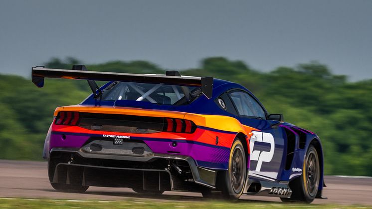 Ford Mustang GT3  2023 (40)
