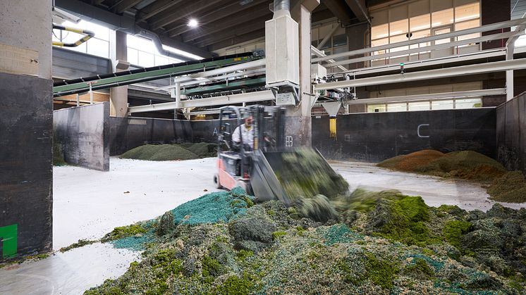 Utslitet golv blir en del av nytillverkade golv.