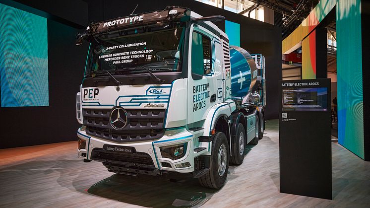 Paul Group präsentiert ersten PEP-Truck aus der neuen Produktlinie: Paul Electric Power als Prototypen des ersten „Battery-Electric Arocs“ in Kooperation mit Mercedes-Benz Trucks und Liebherr-Mischtechnik