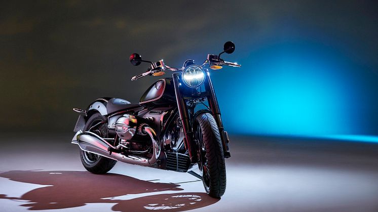 BMW R18