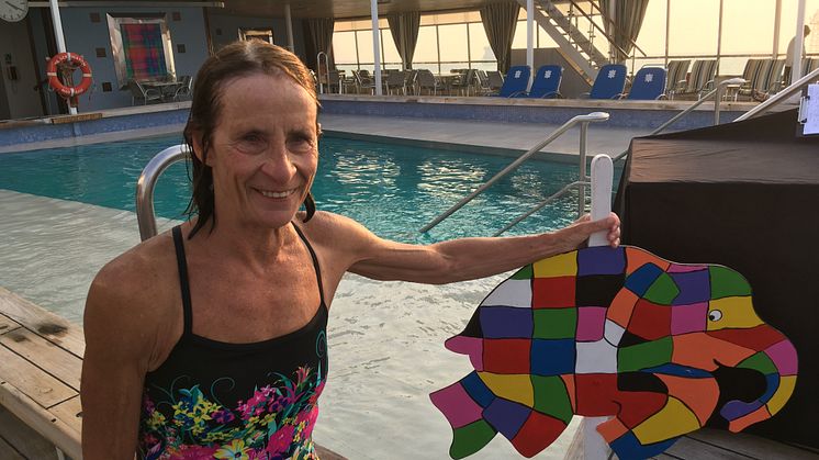World record-holding swimmer boosts funds for Elmer’s Big Parade Suffolk in pool challenge during Black Watch World Cruise with Fred. Olsen