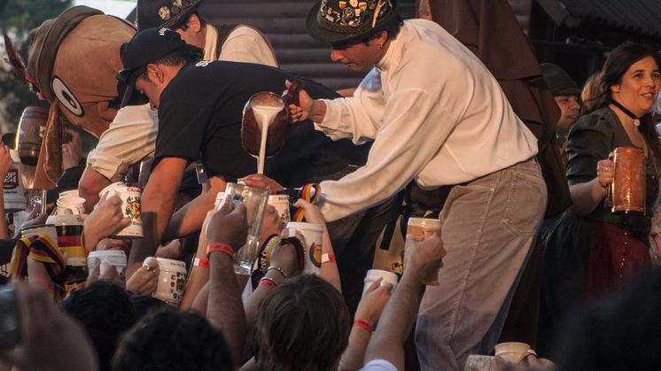 "Fiesta Nacional de la Cerveza" i Argentina. Foto: RnDms/Shutterstock.com.