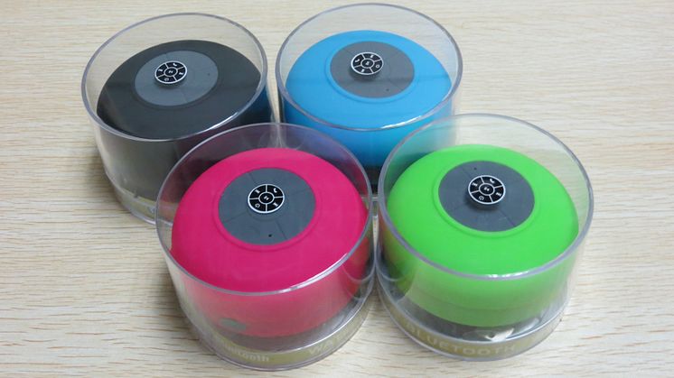 Vattentät bluetoothhögtalare med sugkopp