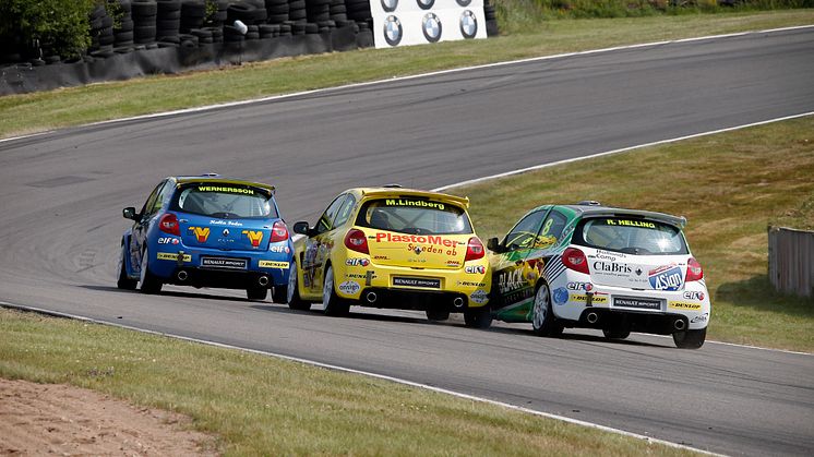 Toppracing när Wernerson vann igen i Clio Cup JTCC