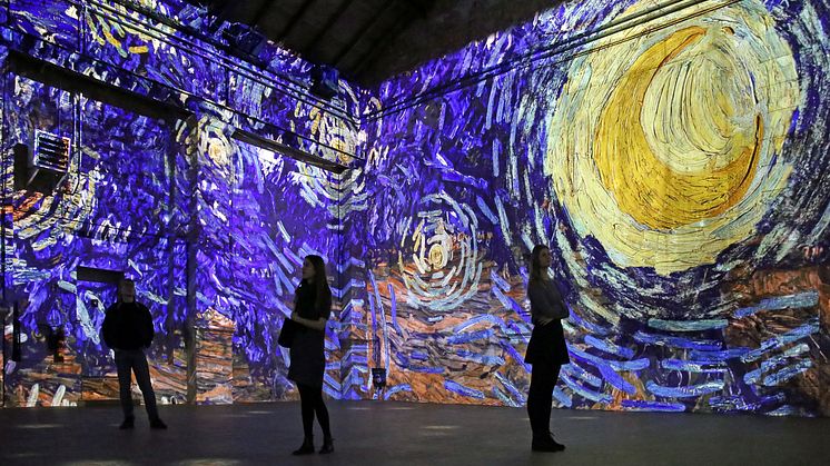 Kunstkraftwerk Leipzig - Blick in die Ausstellung "Van Gogh experience" - Foto Andreas Schmidt