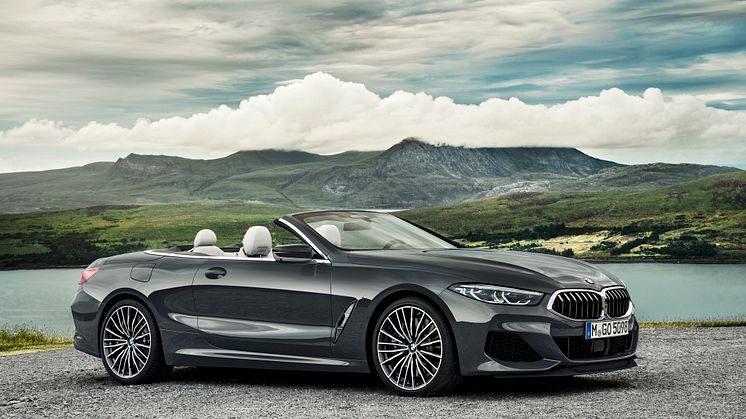 Helt nye BMW 8-serie Cabriolet: Luksuriøs og luftig kjøremaskin