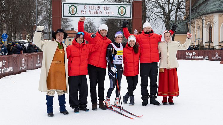 Deltagandet i Vasaloppets stafett med bolagets ambassadörer var ett initiativ för att bidra till folkhälsan.