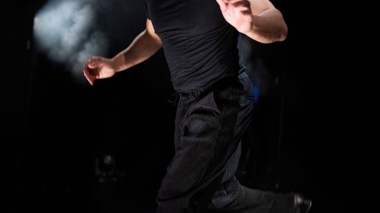 Dansa Rennie! / Rennie Mirro