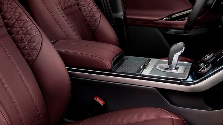 RR_EVQ_20MY_Interior_ND_221118_06