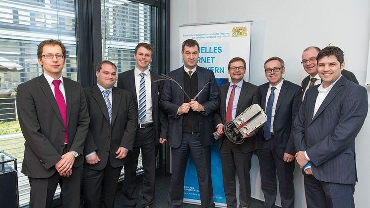 Bayernwerk startet Kooperation zum Breitbandausbau in Bayern