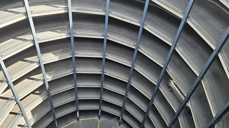 Parkeringsgaraget P-hus Solna Strand (9)