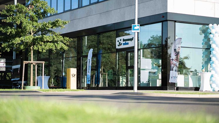 FN Salon Außenansicht