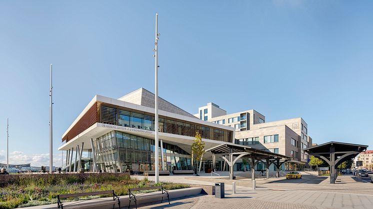 04282 (1)