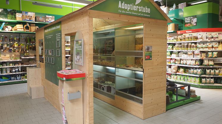 ​Gemeinsame Einladung: Eröffnung einer „Adoptierstube“ des Konrad-Adenauer-Tierheims Köln im Fressnapf-Markt Porz